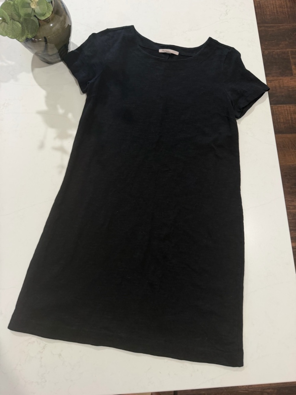GAP Black Short-Sleeve Mini Dress